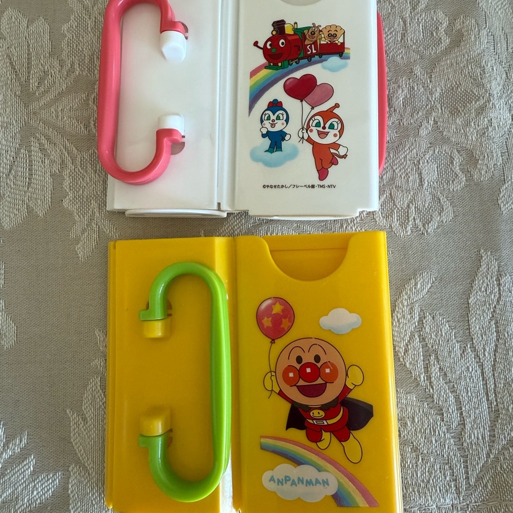 Anpanman juice box holder set  (2)